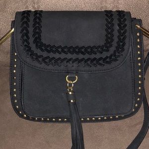 Black cross body bag 🖤 with gold accents ✨